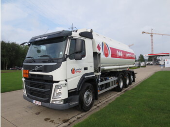 Truk tangki VOLVO FM