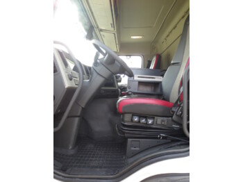Truk tangki Volvo FM: gambar 5