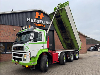 Truk jungkit TERBERG