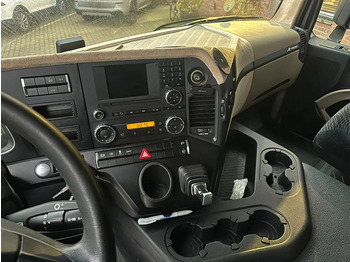 Tractor head Mercedes-Benz Actros 1840 4X2 679.306KM NL Truck: gambar 5 Tractor head Mercedes-Benz Actros 1840 4X2 679.306KM NL Truck: gambar 5