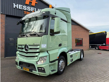 Tractor head MERCEDES-BENZ Actros 1840
