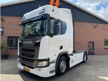Tractor head SCANIA R 500