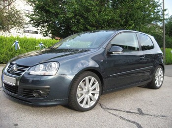 Mobil VW Golf 2.0 TDI DPF GT Sport R-LINE VOLLAUSTATTUNG: gambar 1