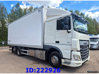 Truk isotermal DAF XF 106 440