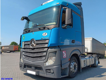 Tractor head MERCEDES-BENZ Actros 1842