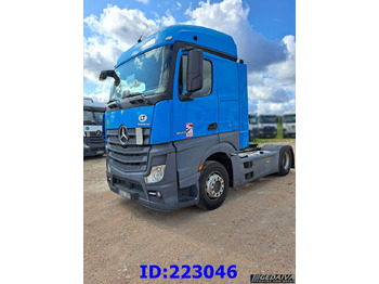 Tractor head MERCEDES-BENZ Actros 1843