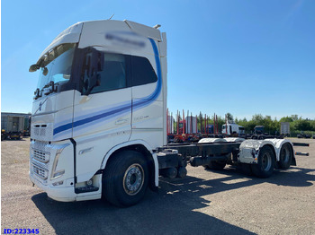 Truk sasis VOLVO FH13 500