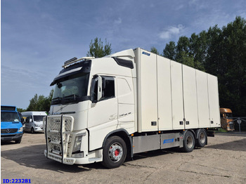 Truk isotermal VOLVO FH13 540