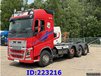 Truk sasis VOLVO FH16 700