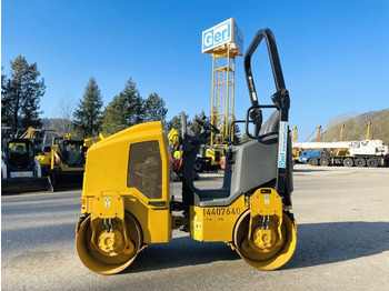 Roller CATERPILLAR CB14B