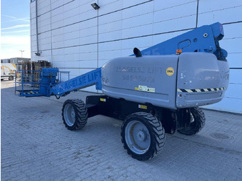 Boom teleskopik Genie S-60HC: gambar 2