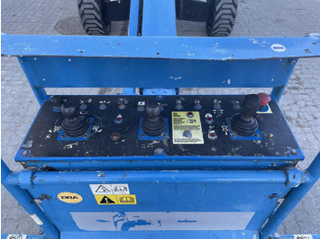 Boom teleskopik Genie S-60HC: gambar 3