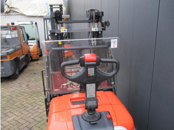 Truk pallet BT SPE 120 XR: gambar 4 Truk pallet BT SPE 120 XR: gambar 4