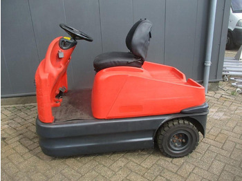 Traktor derek LINDE P60