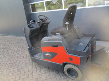 Traktor derek LINDE P60