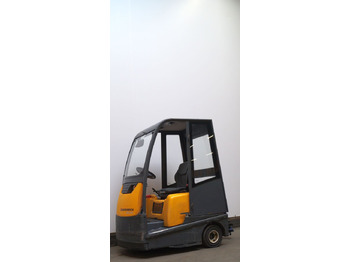 Traktor derek JUNGHEINRICH