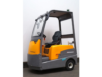 Traktor derek JUNGHEINRICH