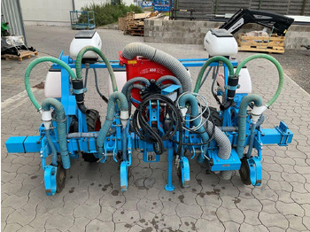 Penabur presisi MONOSEM