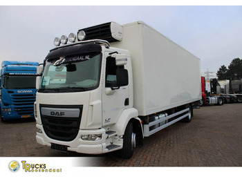 Truk berpendingin DAF LF 250
