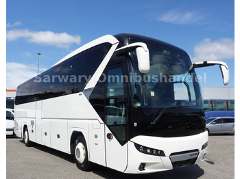 Bus pariwisata NEOPLAN