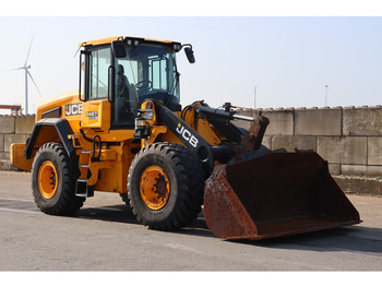 Loader konstruksi JCB 427