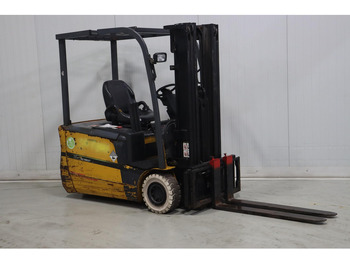Forklift listrik TCM