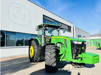 Traktor JOHN DEERE 8320R