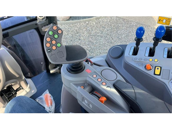 Traktor Deutz-fahr Agrotron 6205G New and Unused tractor: gambar 4 Traktor Deutz-fahr Agrotron 6205G New and Unused tractor: gambar 4