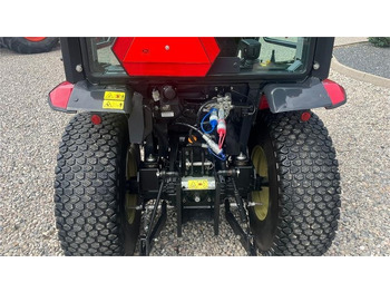 Traktor kota Yanmar YT 235H 4WD Snow Edition med sneplov og spreder: gambar 5
