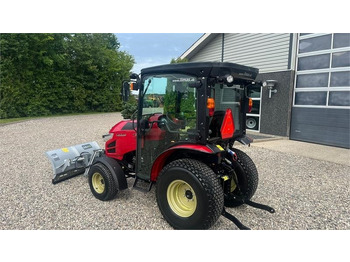 Traktor kota Yanmar YT 235H 4WD Snow Edition med sneplov og spreder: gambar 3