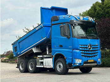 Truk jungkit MERCEDES-BENZ Arocs 2658