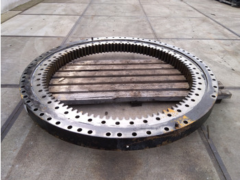 Cincin slewing HITACHI