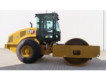 Pemadat CATERPILLAR CS66B