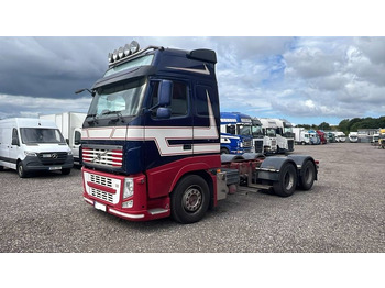 Truk sasis VOLVO FH