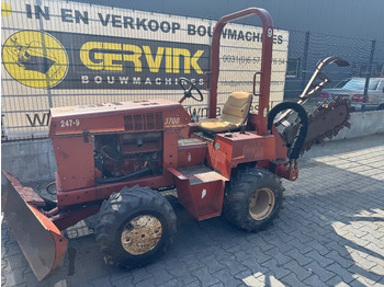 Mesin penggali parit Ditch Witch 3700 DD: gambar 2