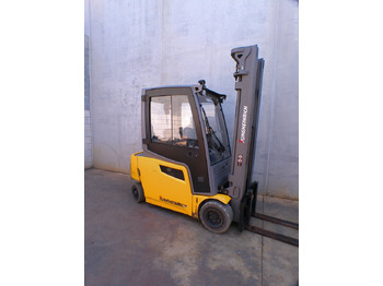 Forklift listrik JUNGHEINRICH EFG