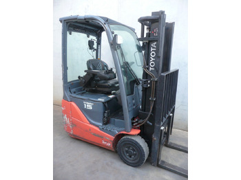 Forklift listrik TOYOTA