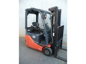 Forklift listrik TOYOTA