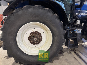 Traktor New Holland TM190: gambar 4 Traktor New Holland TM190: gambar 4