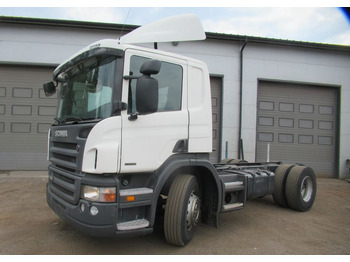 Truk sasis SCANIA P 360