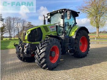 Traktor CLAAS Axion 830