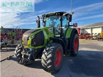 Traktor CLAAS Axion 830