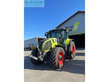 Traktor CLAAS Axion 830