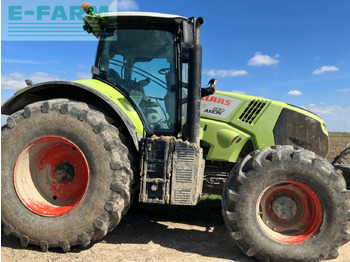 Traktor CLAAS Axion 830