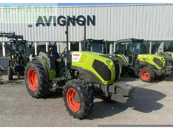 Traktor CLAAS Nexos