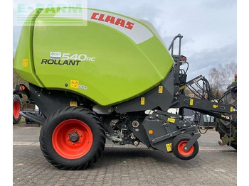 Baler persegi CLAAS