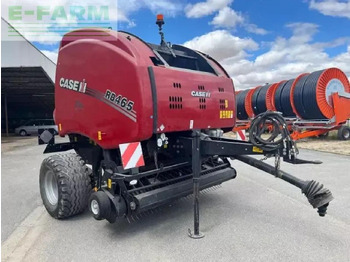 Baler persegi CASE IH