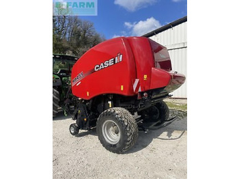 Baler persegi CASE IH