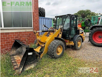 Ekskavator mini CATERPILLAR 906M