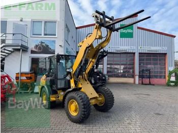 Ekskavator mini CATERPILLAR 906